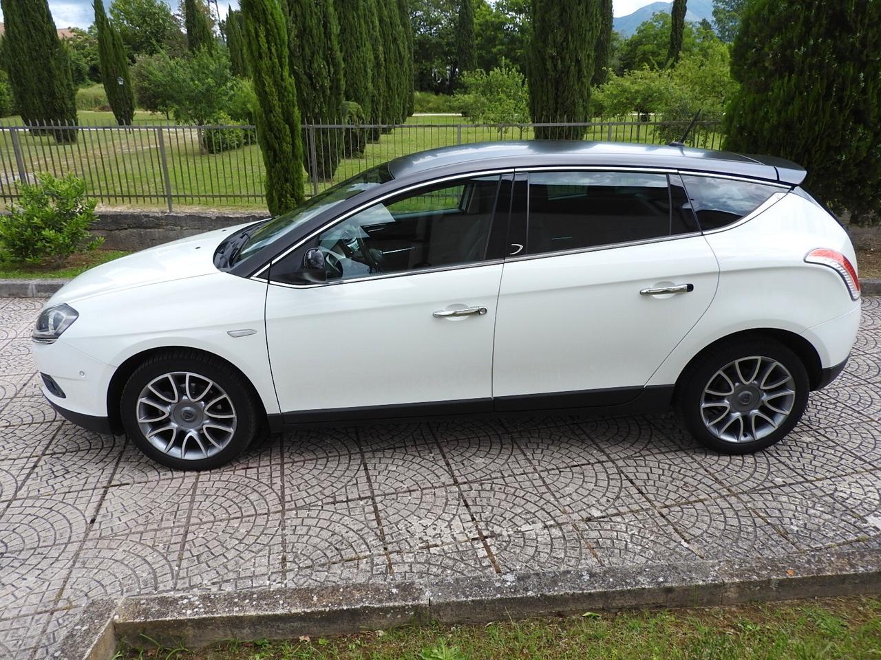 Lancia Delta 1.6 MJT Platinum