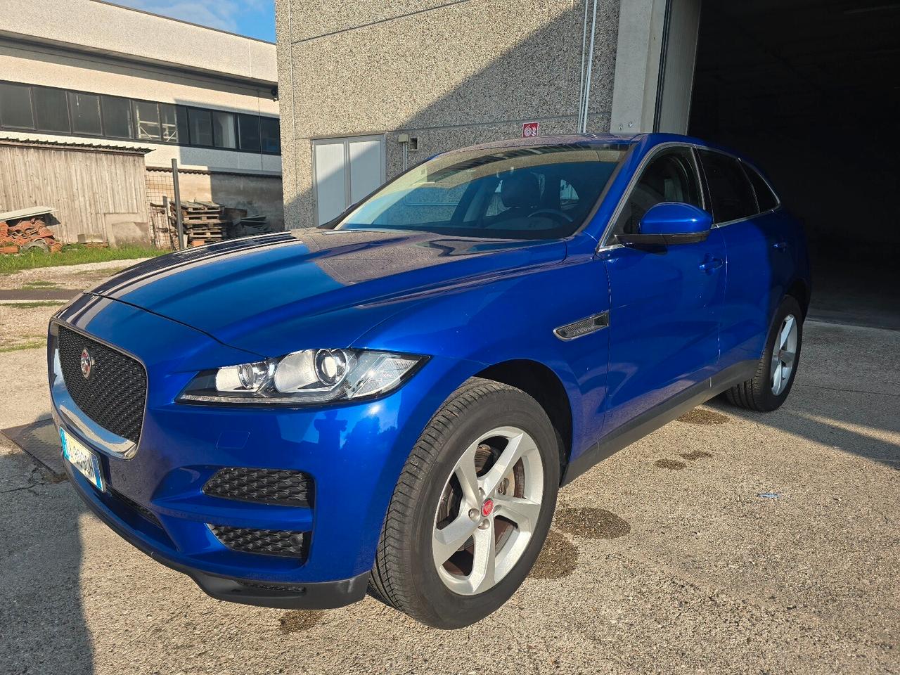 Jaguar F-Pace 2.0 D 180 CV AWD aut. Prestige