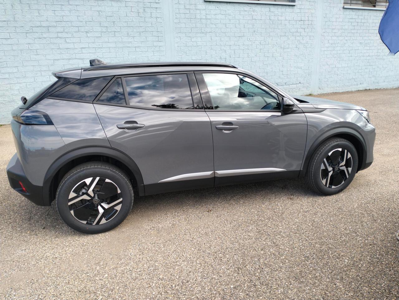 Peugeot 2008 PureTech 100 S&S Allure