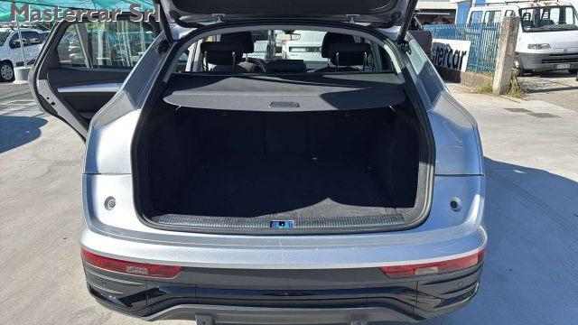 AUDI Q5 Sportback 40 2.0 tdi Advanced 4x4 s-tronic GN875TR