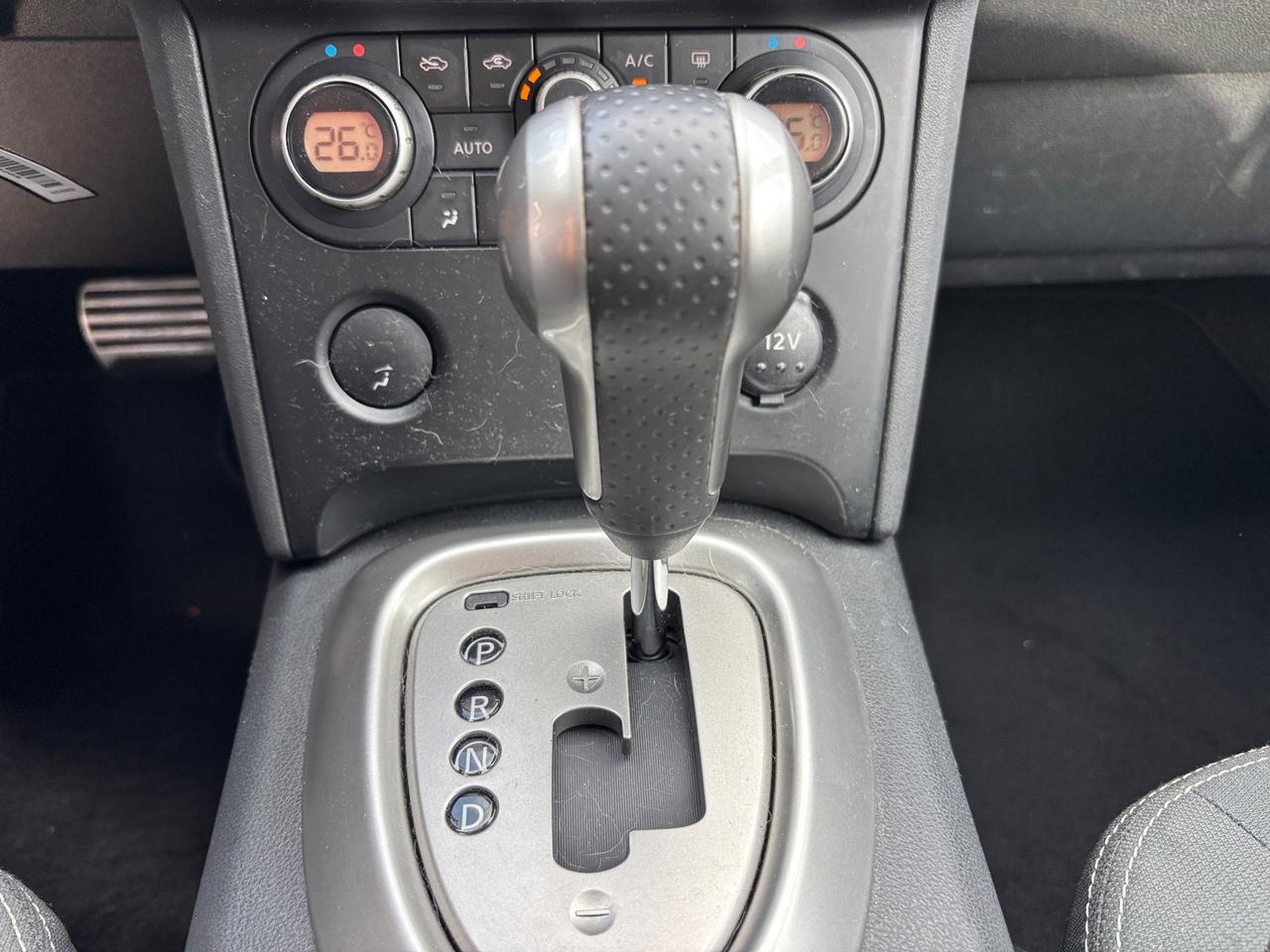 Nissan Qashqai 2.0 dCi DPF 4WD Tekna