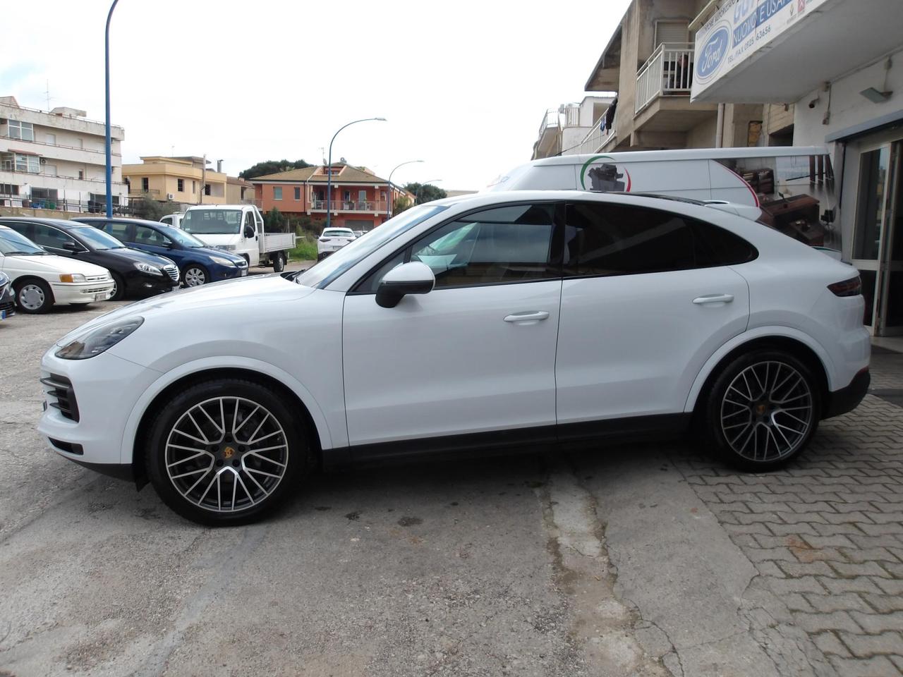 Porsche Cayenne Coupe 3.0 tiptronic