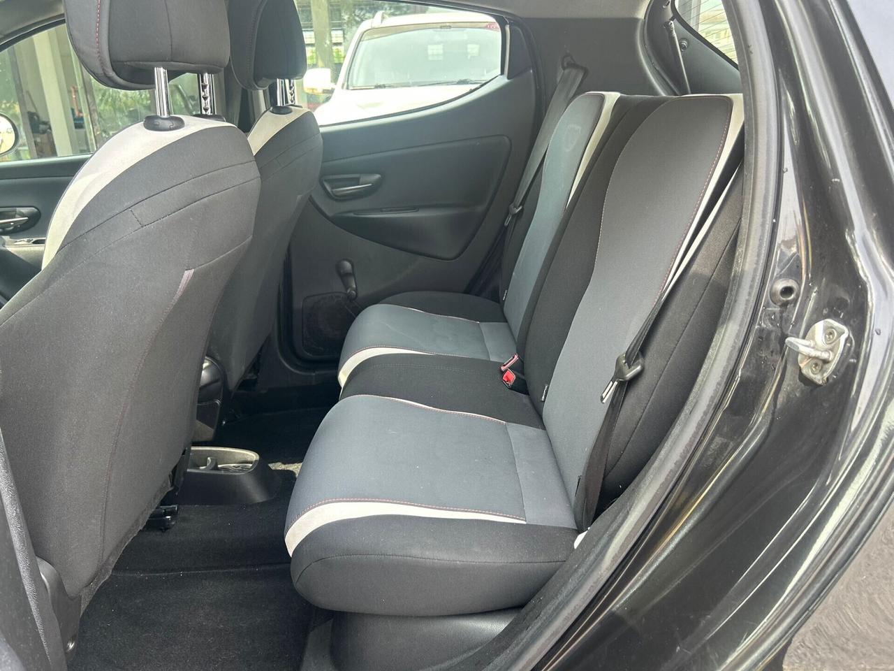 Lancia Ypsilon 1.3 MJT 16V 95 CV 5 porte S&S Elle