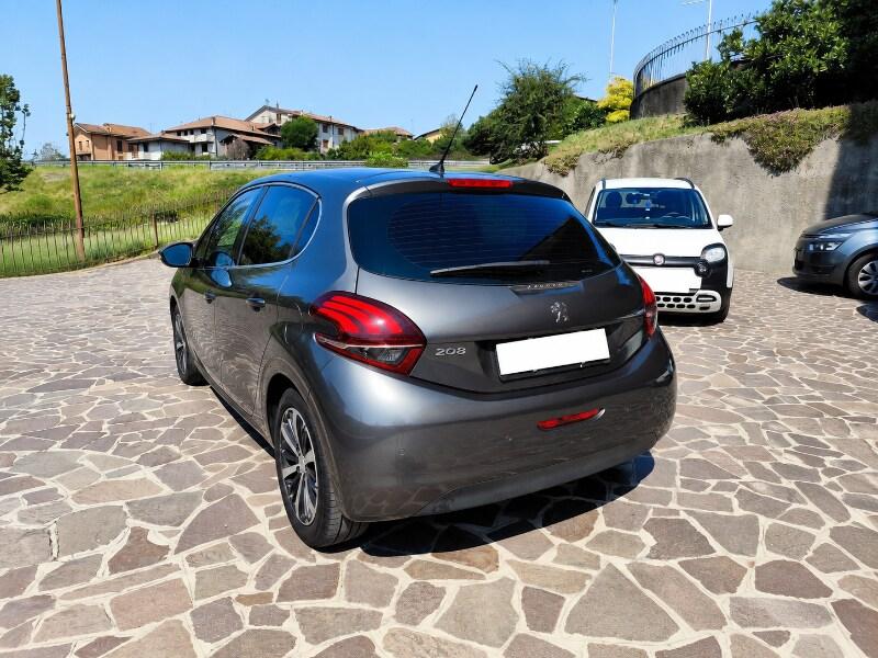 PEUGEOT 208 1° serie PureTech 82 5 porte Allure