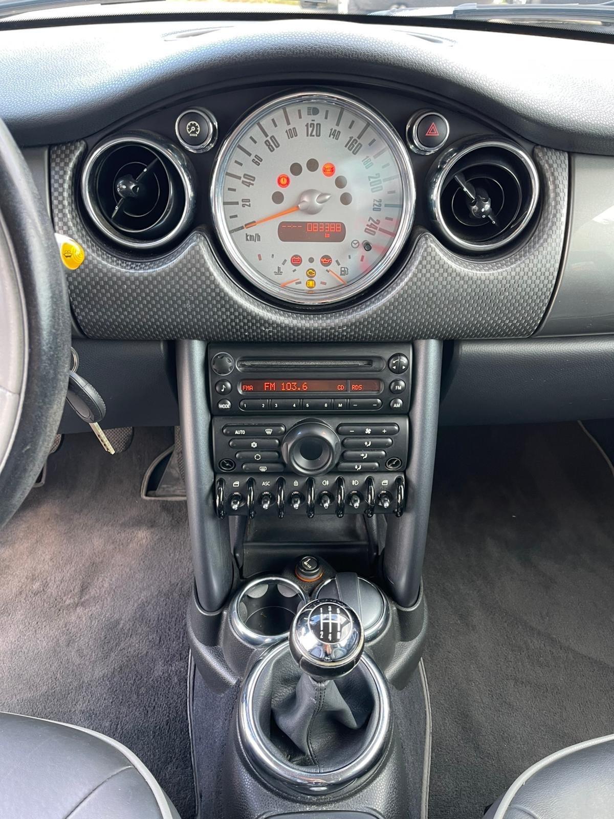MINI COOPER 1.6 -BENZINA-80000Km-NEOPATENTATI