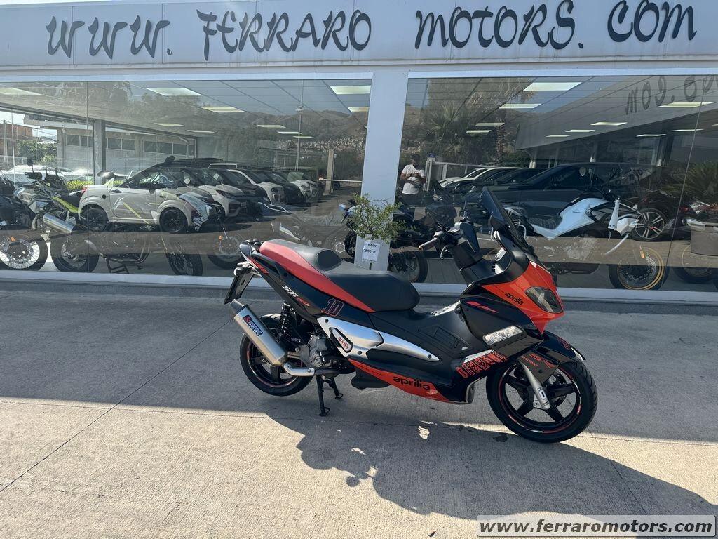 APRILIA SR-MAX SOLO 2499 EURO