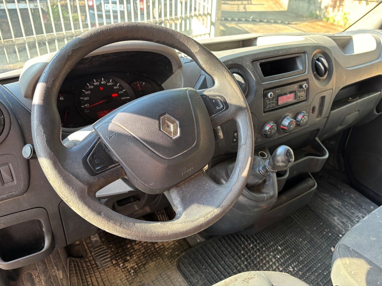 RENAULT MASTER 2.3 125 cv CASSONE FISSO