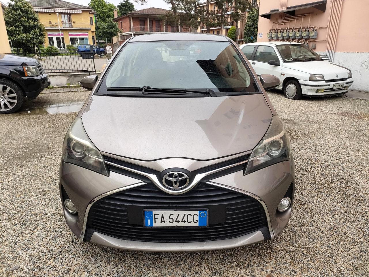 Toyota Yaris 1.4 D-4D 5p. Lounge Euro 6