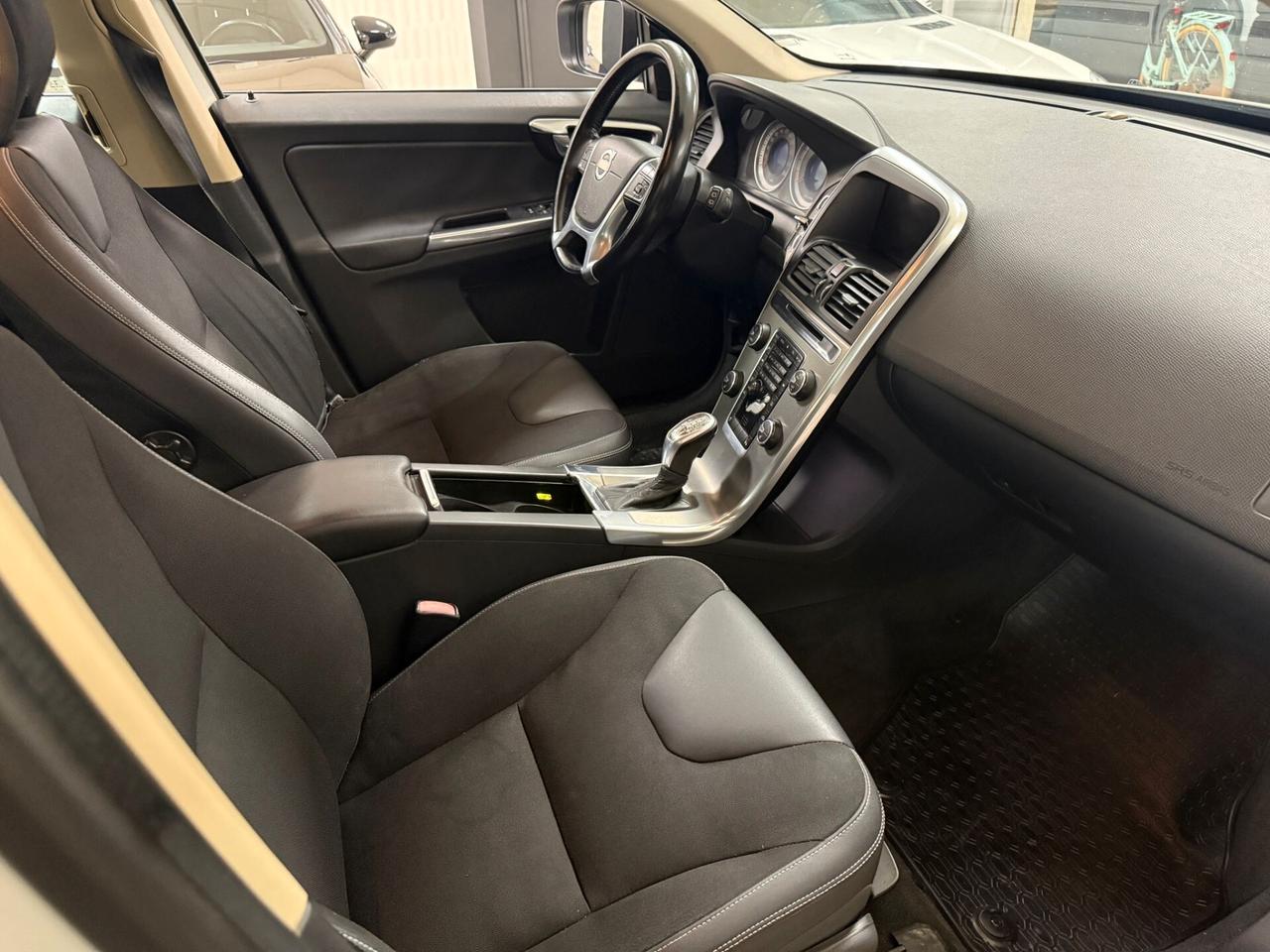 Volvo XC 60 XC60 D4 Geartronic Summum