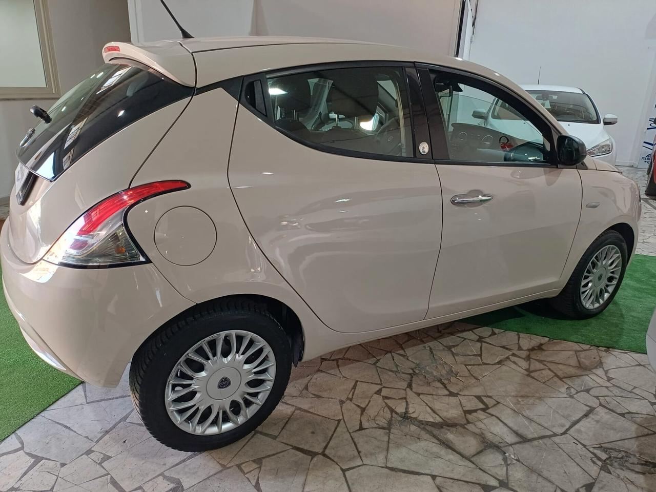 Lancia Ypsilon GPL DI SERIE - 2018