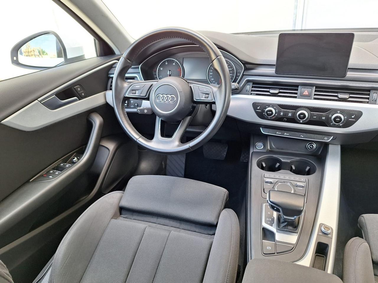 Audi A4 2.0 TDI 150 CV ultra S tronic Sport