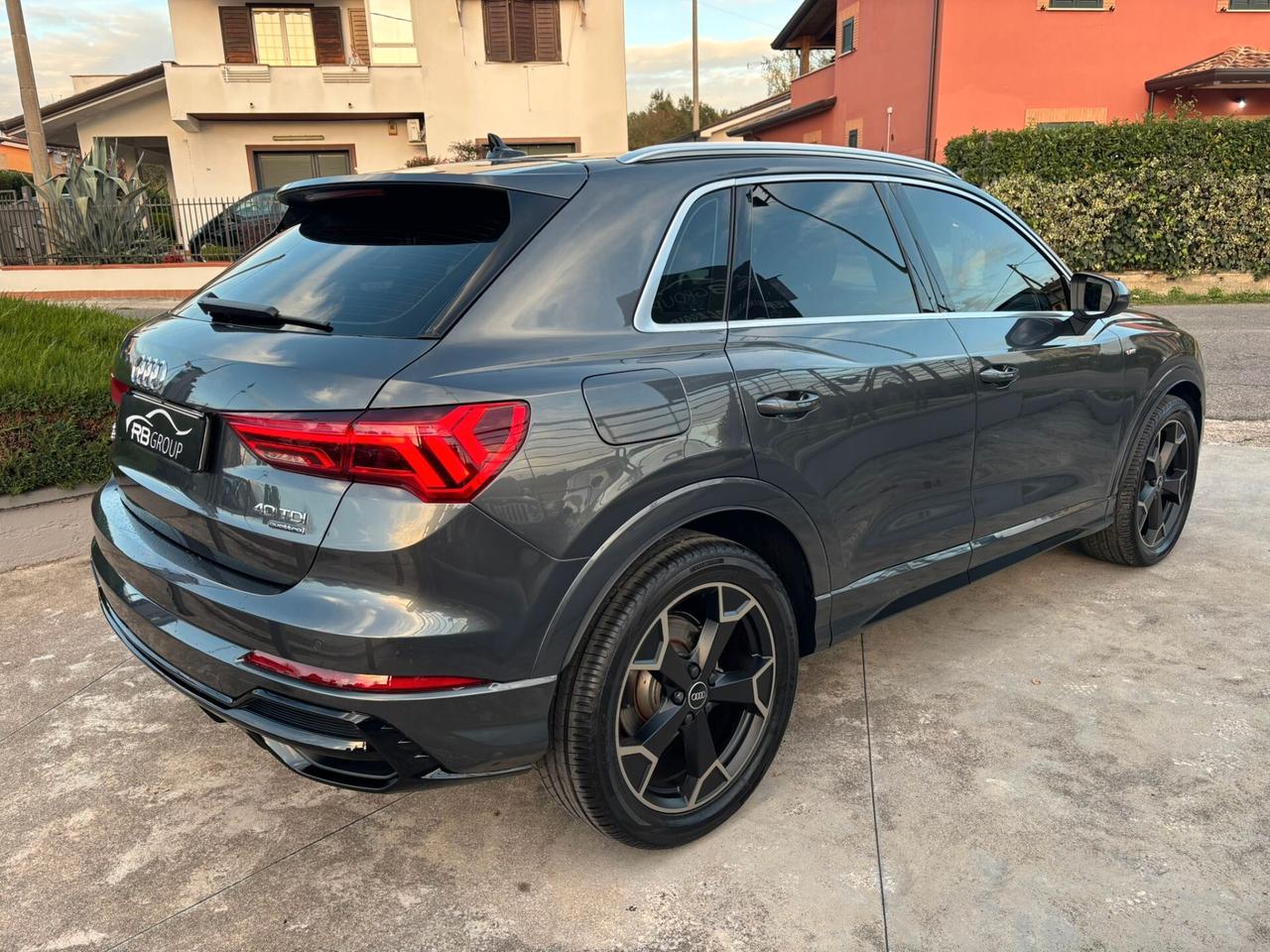 Audi Q3 40 TDI quattro S tronic line edition