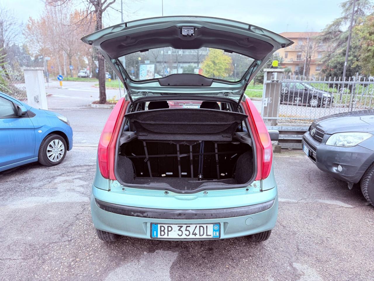 Fiat Punto 1.2i cat 5 porte ELX