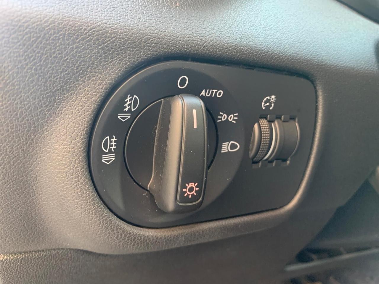 Audi A1 Ultra S-Line NEOPAT. UNICOPROP.
