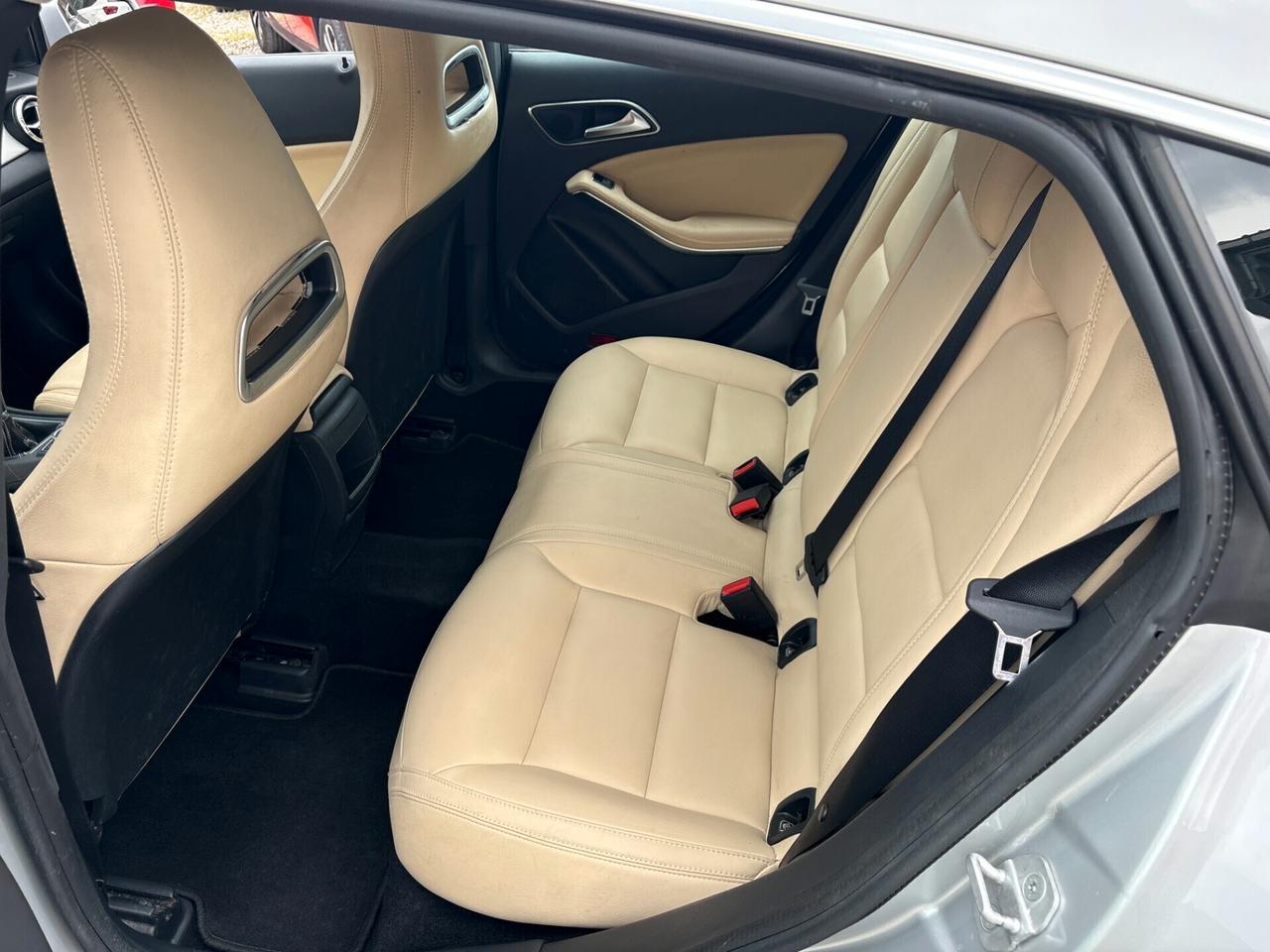 Mercedes CLA 200d Shooting Brake - Sport
