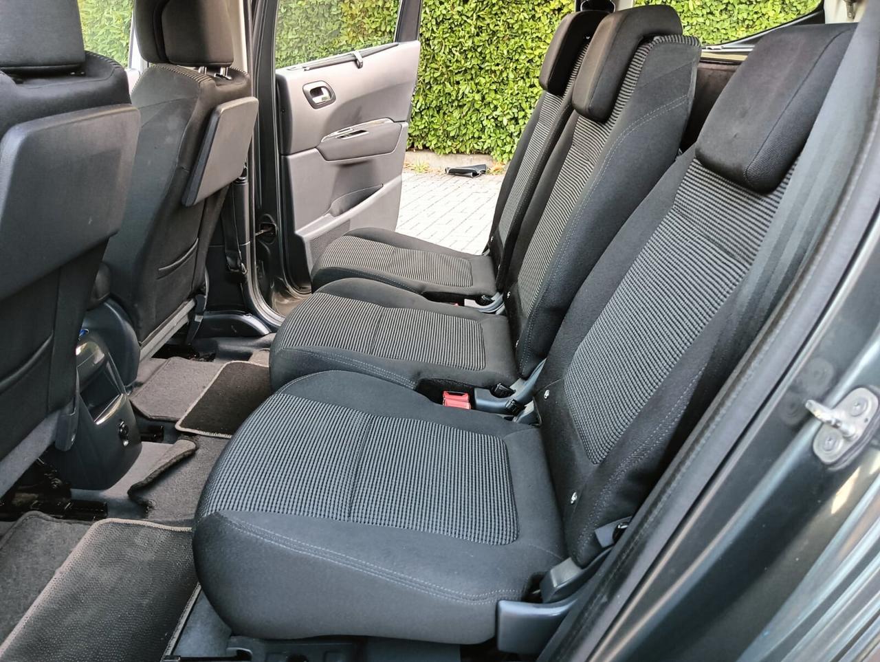 PEUGEOT 5008 1.6 VTI 120CV Family... 7 POSTTI .GPL VALIDO FINE DELL 2031... CELL 320 147 1147 WUATSAPP .CELL 3276540940 WUATSAPP..PREZZO 6200€ TRATABILLE