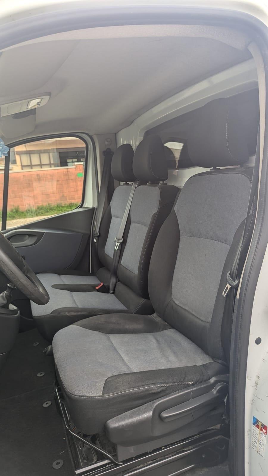 Opel Vivaro Euro6 2018