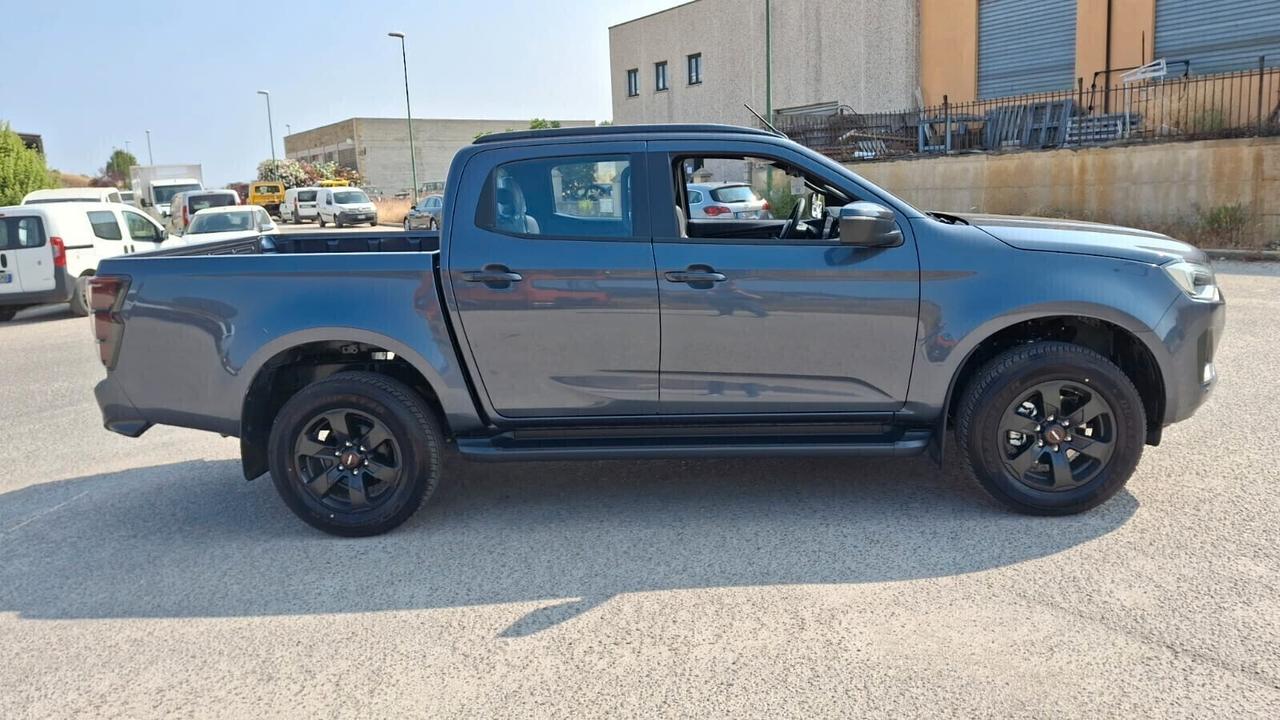 Isuzu D-Max N60 D-Max N60 1.9 aut. Crew Nitro Sport Cab