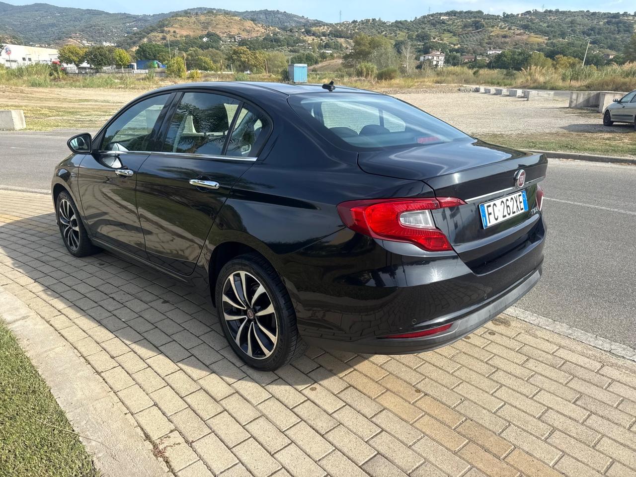 Fiat Tipo 1.6 Mjt 4 porte Opening Edition