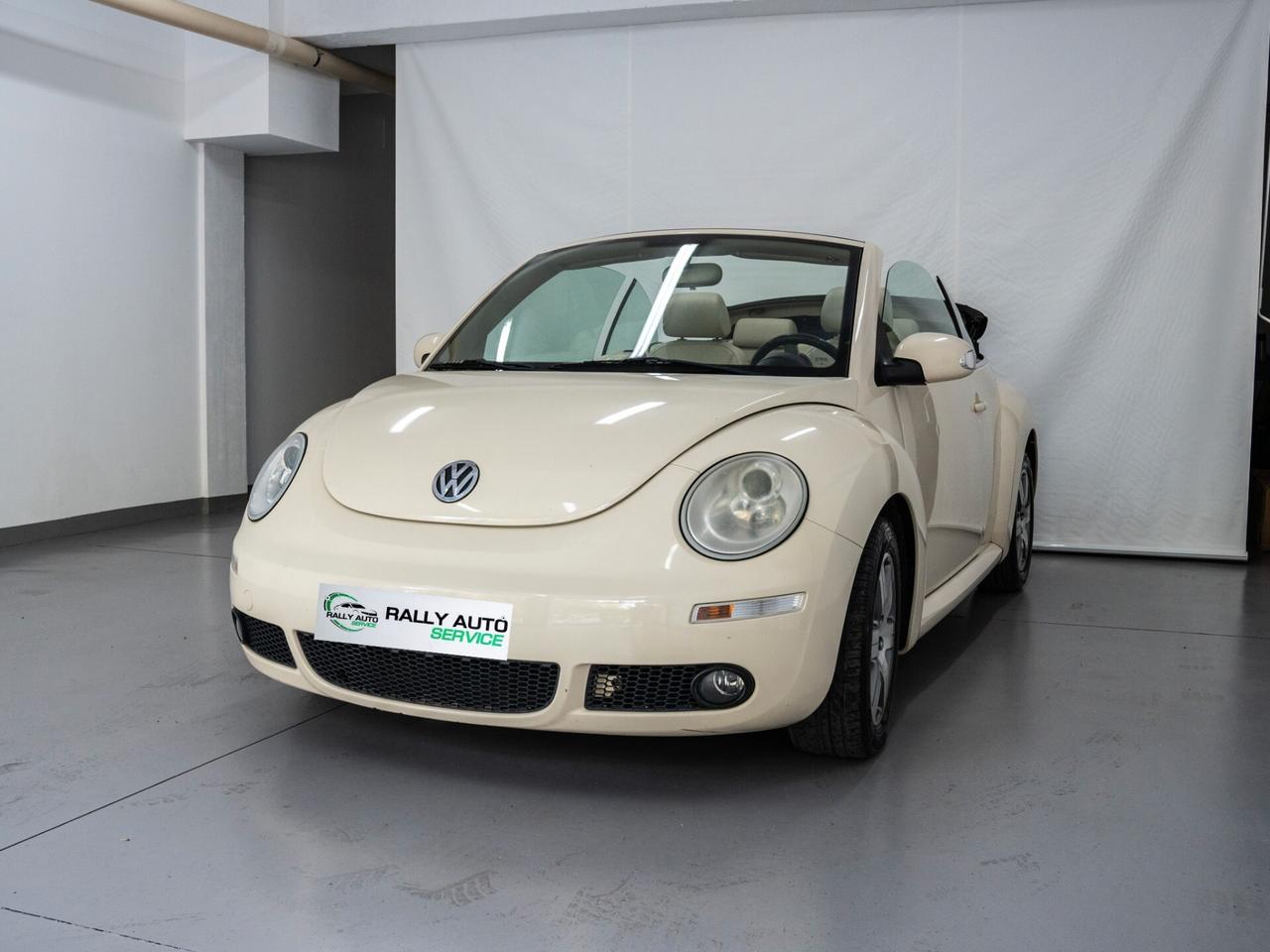 Volkswagen New Beetle 1.9 TDI 105CV Cabrio