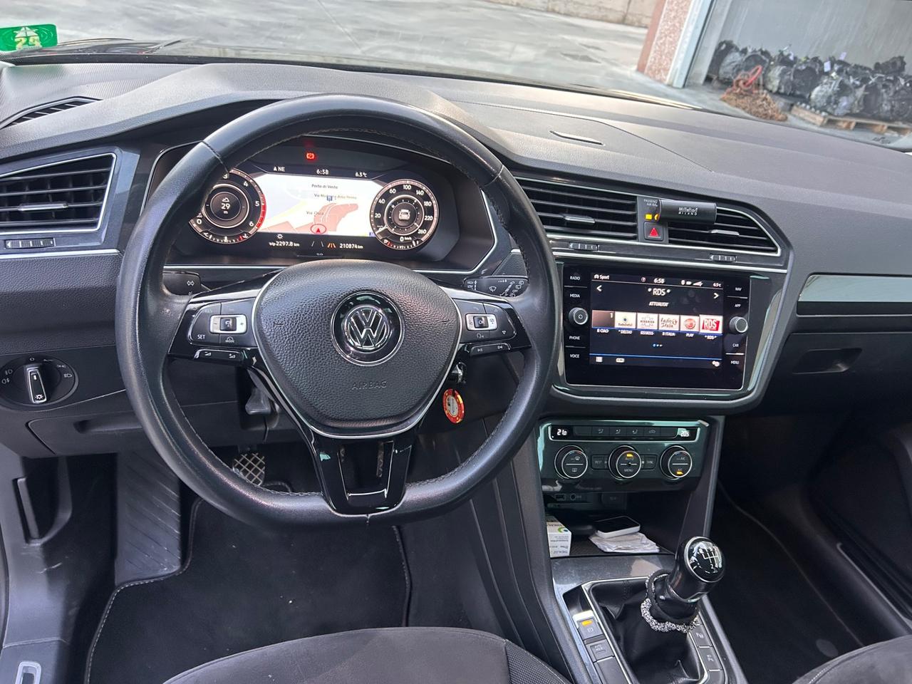 Volkswagen Tiguan 2.0 TDI 4MOTION Business BlueMotion Technology