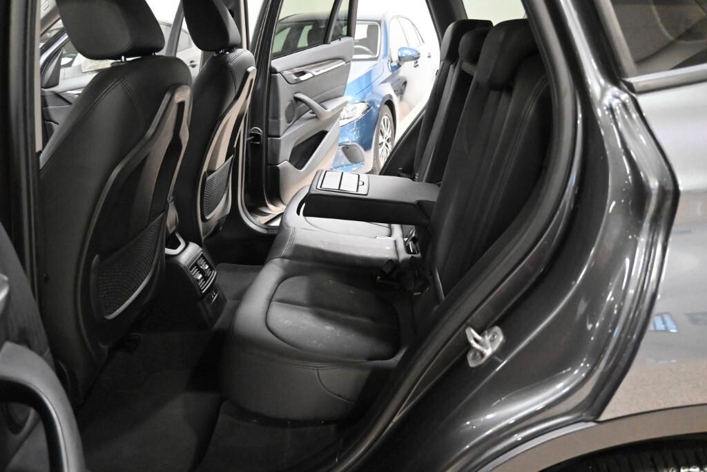 BMW X1 16D 115CV 6M. S-DRIVE BUSINESS ADVANTAGE ( CRUISE - PELLE - NAVI - PARK ASSISTANT )