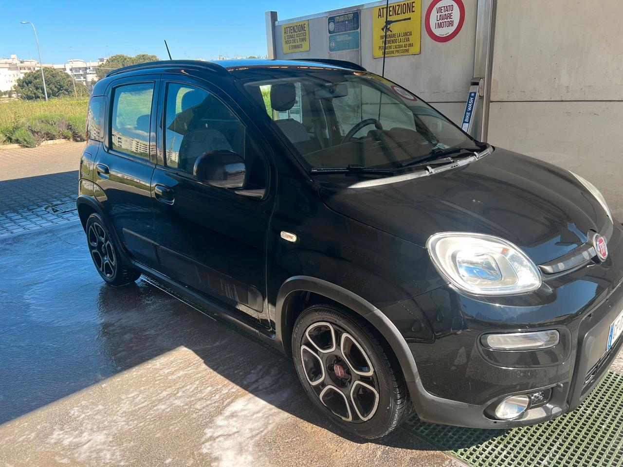Fiat Panda 1.0 FireFly S&S Hybrid City Cross