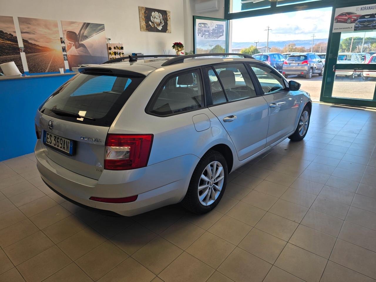 Skoda Octavia 1.6 TDI CR 105 CV Elegance