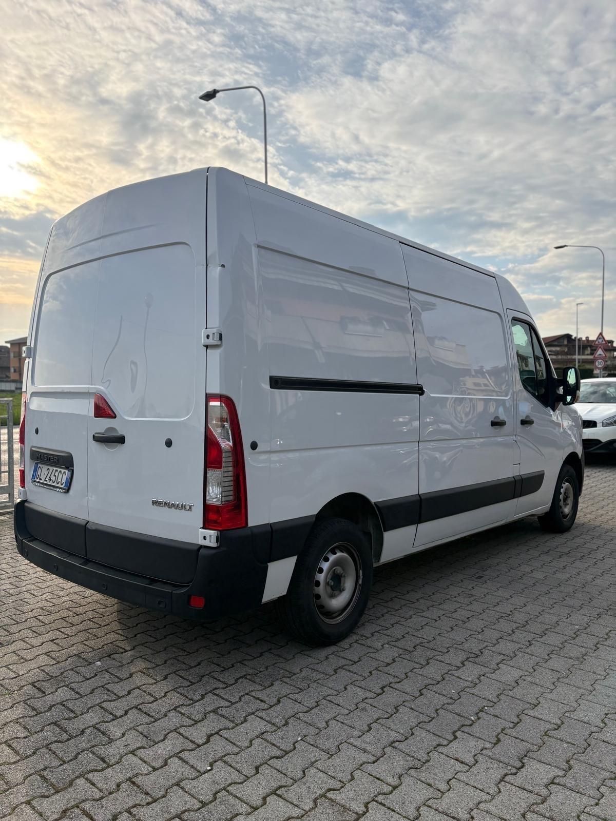 Renault Master 2.3 dCi 135 PM-TM Pianale Cabinato Energy Ice
