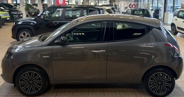 LANCIA Ypsilon 1.0 FireFly 5 porte S&S Hybrid Ecochic Gold