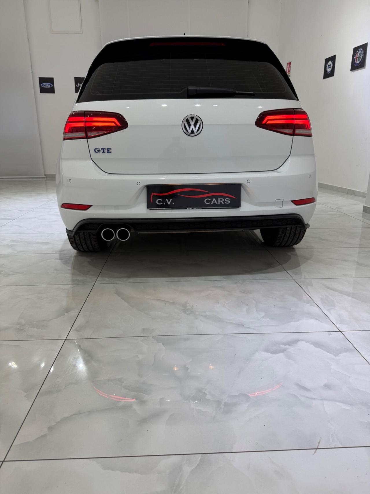 VOLKSWAGEN GOLF GTE UNICO PROPRIETARIO