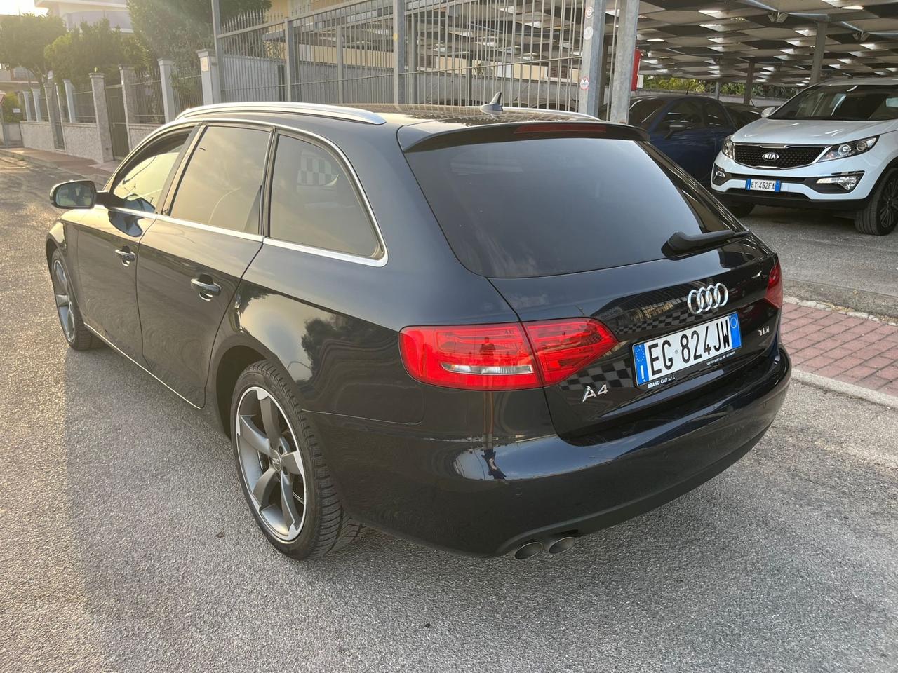 Audi A4 Avant 2.0 TDI 120 CV Advanced - 2011