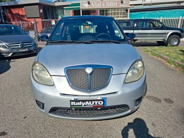 Lancia Ypsilon 1.4 Passion