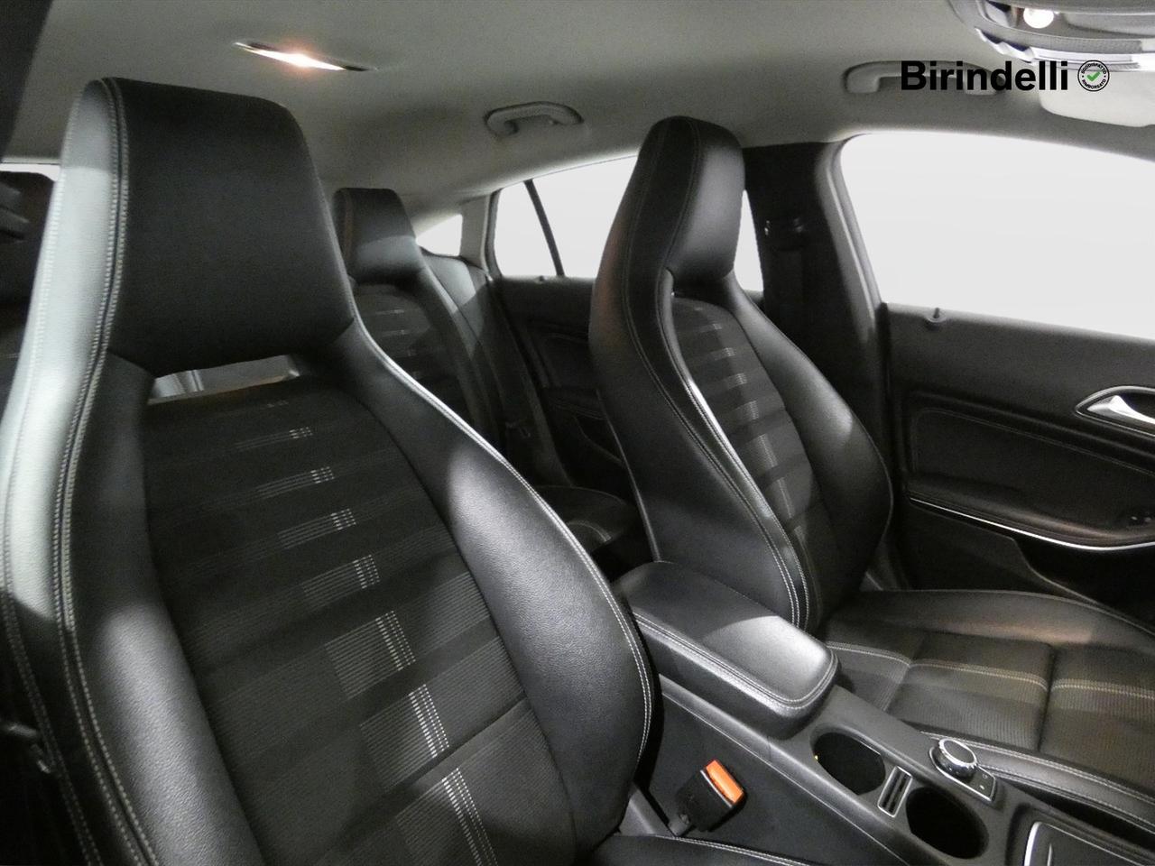 Mercedes-Benz CLA (C/X117) - CLA 200 d S.W. Automatic Sport