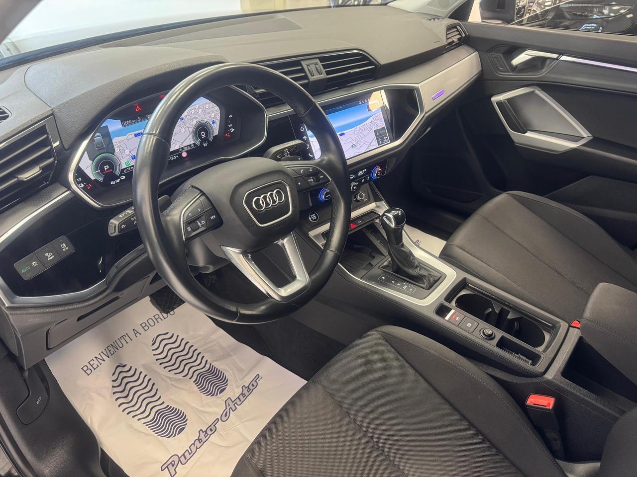 Audi Q3 SPB 45 TFSI e S tronic Business Plus