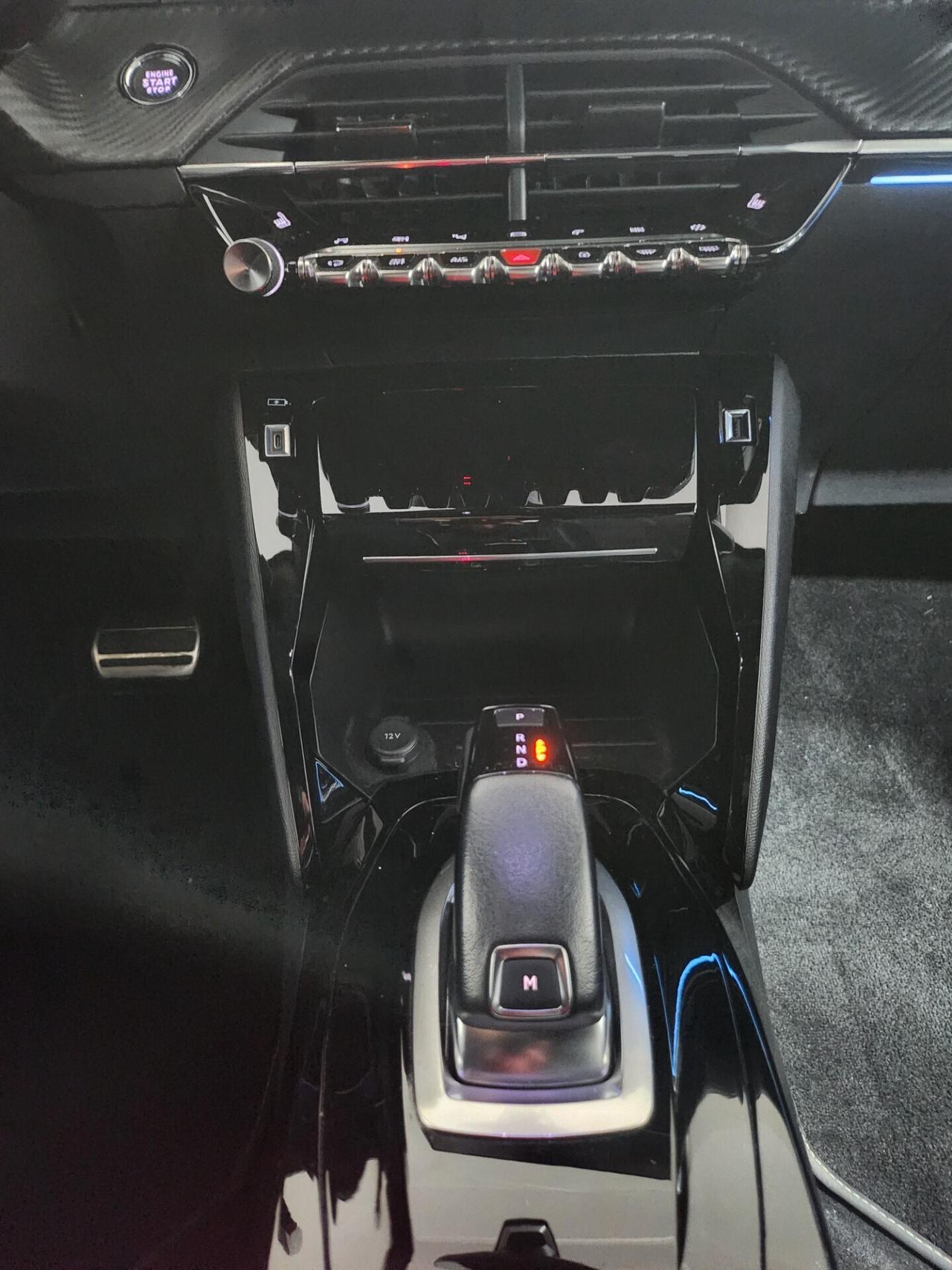 Peugeot 2008 PureTech 130 S&S EAT8 GT Pack