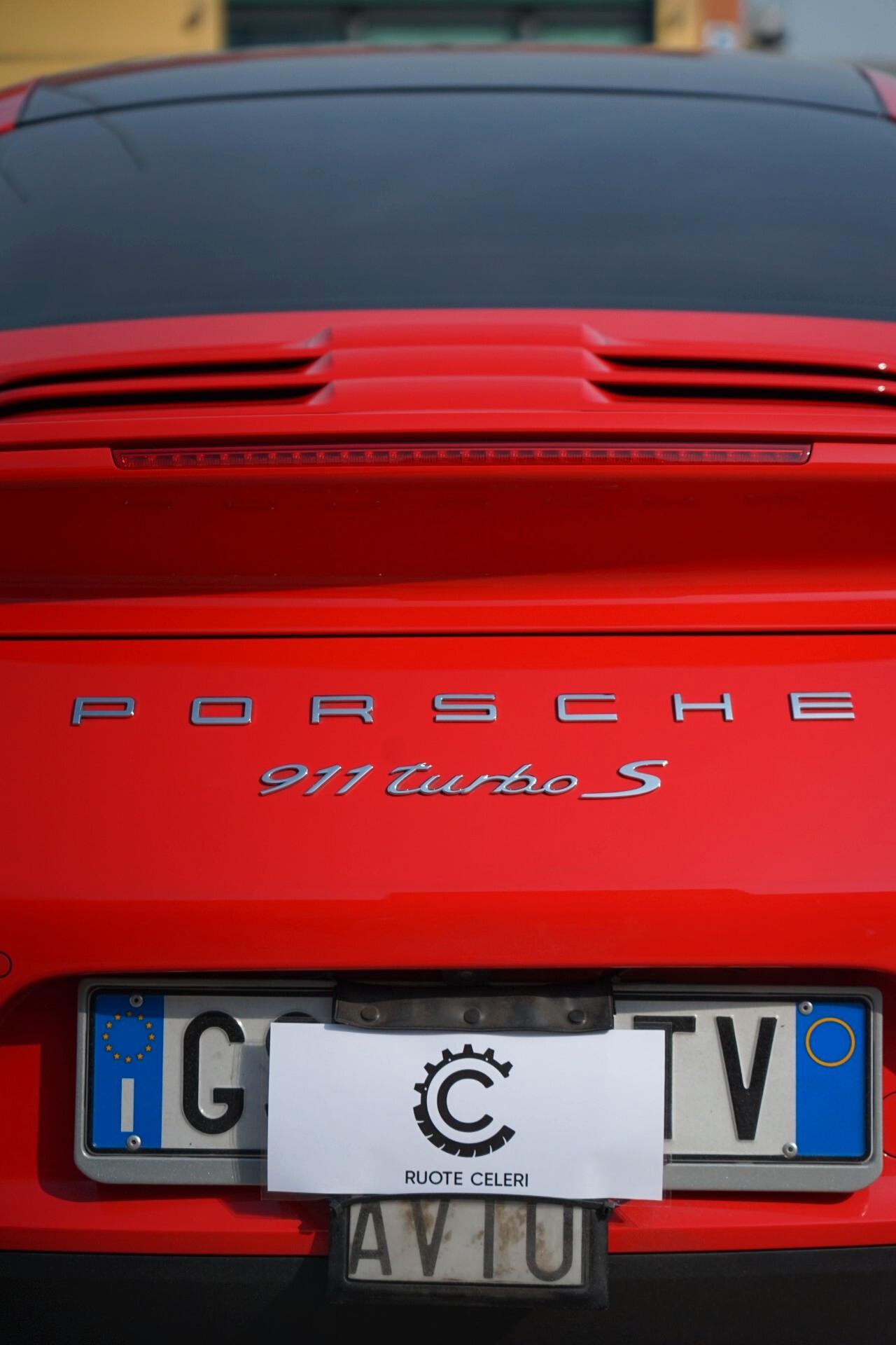 Porsche 911 Turbo S