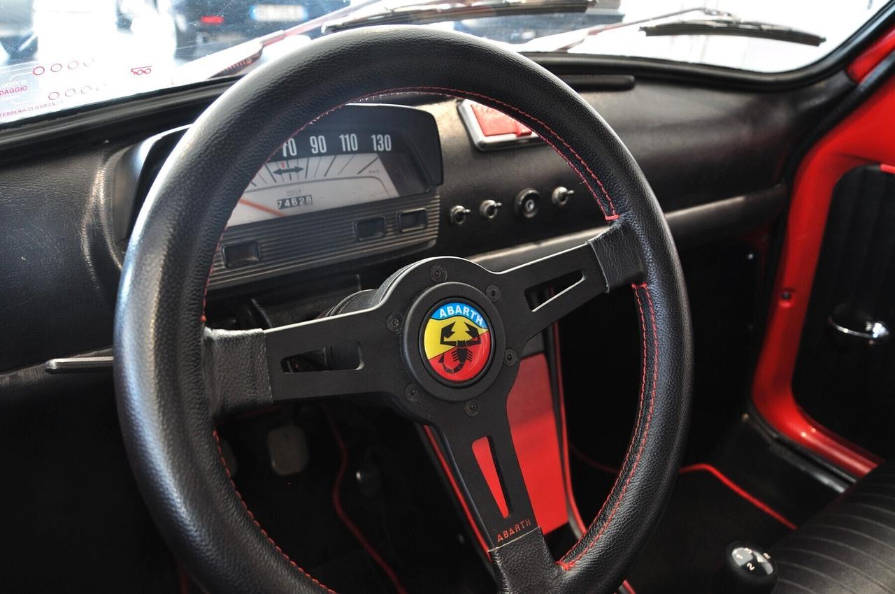 Fiat 500 F meccanica e interni nuovi