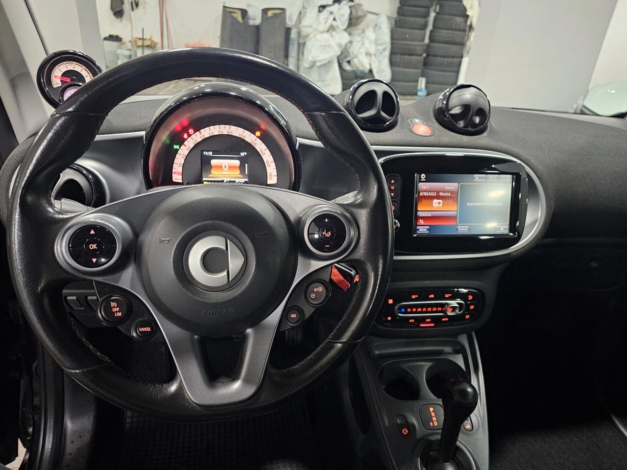 NUOVA SMART FORTWO CABRIO 1.0 BENZ 70CV AUTOMATIC SUPER PASSION