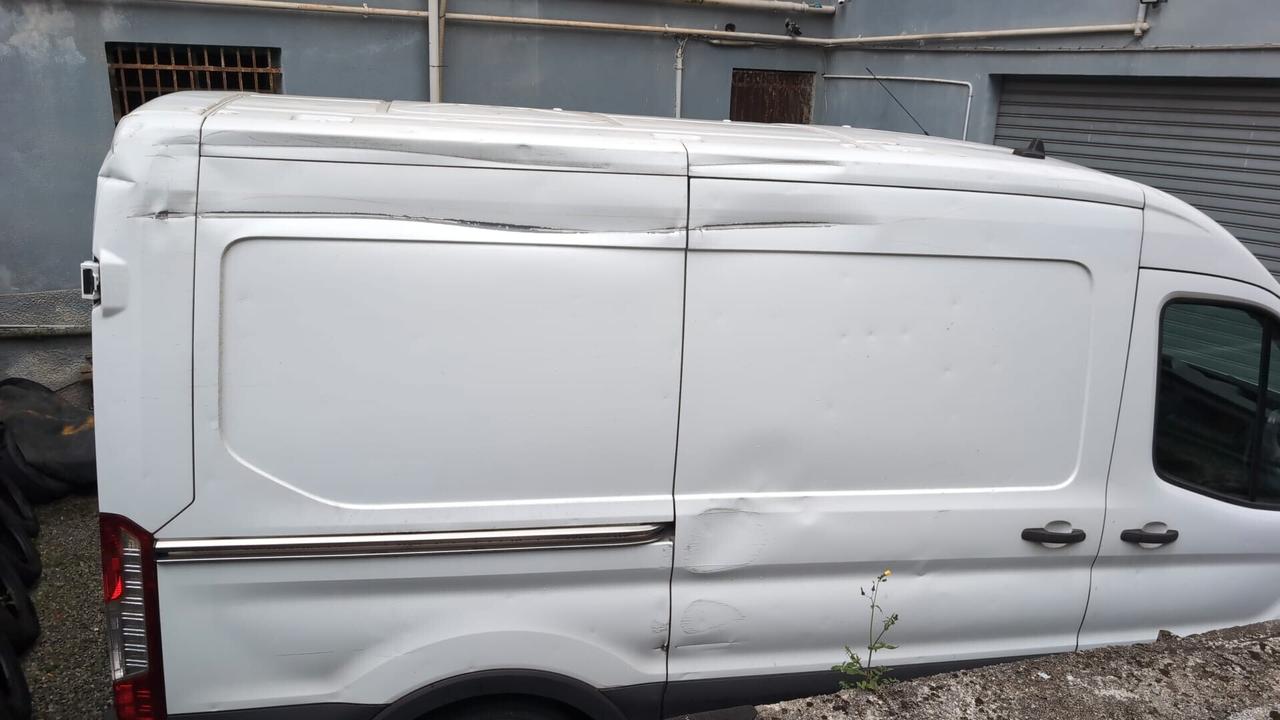 Ford Transit 350 2.0TDCi EcoBlue MHEV 130CV PM-TM Furgone Trend