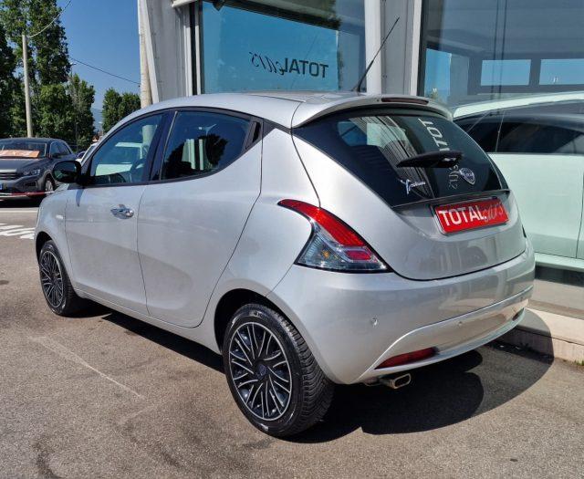 LANCIA Ypsilon 1.2 69 CV 5 porte Gold OK NEO PATENTATI