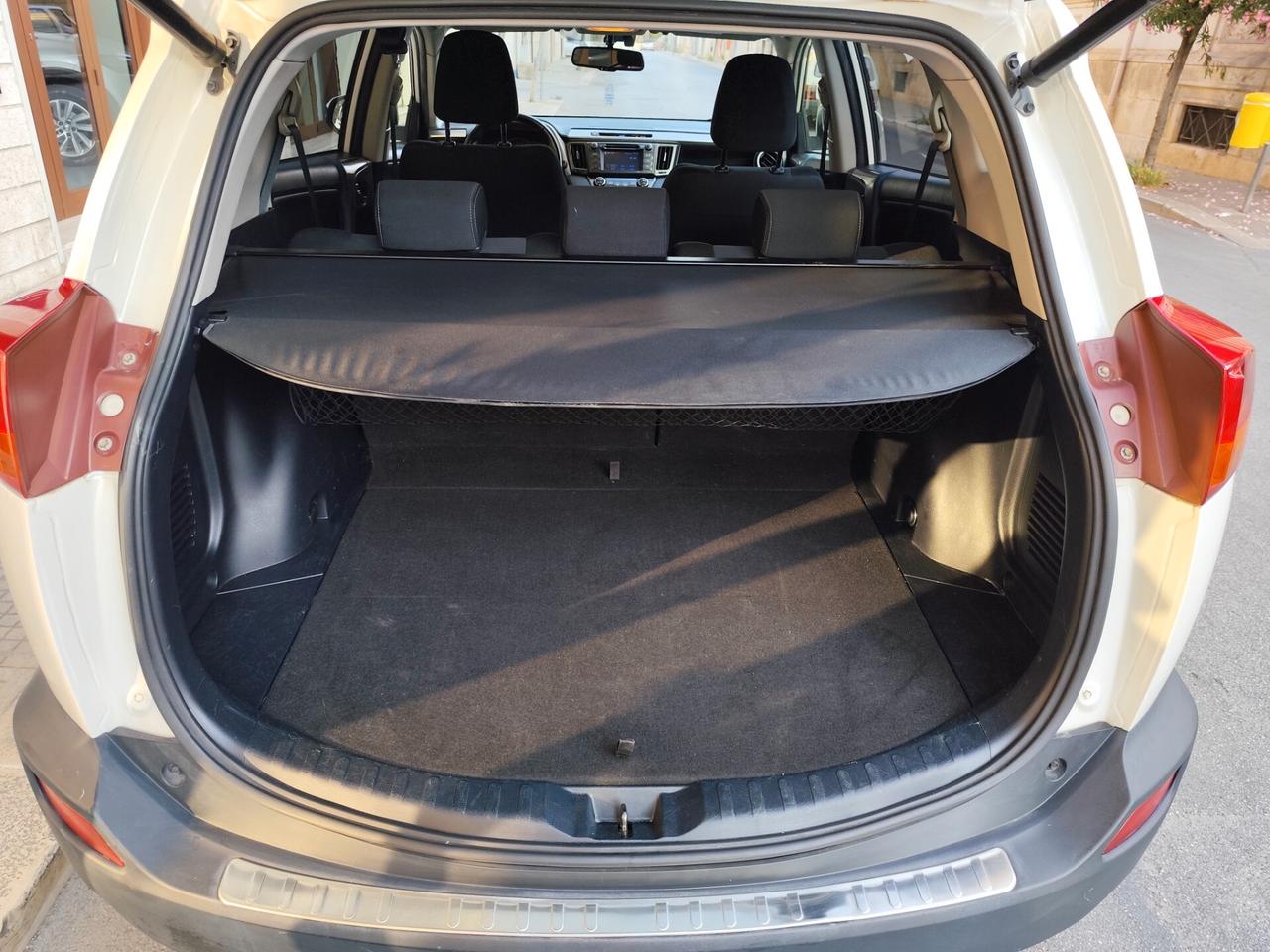Toyota RAV4 2.2 D-4D 4WD 150CV 4×4