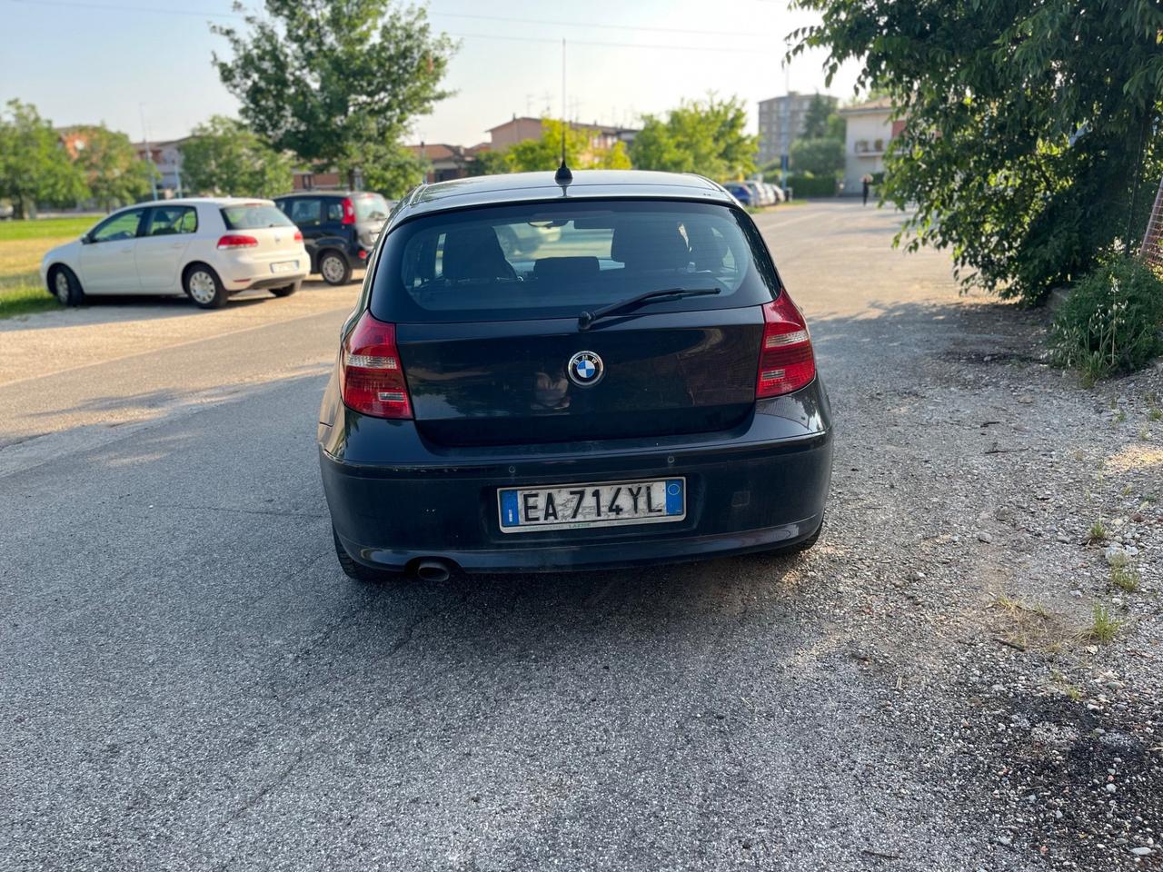 Bmw 118 118d 2.0 143CV cat 5 porte Futura DPF
