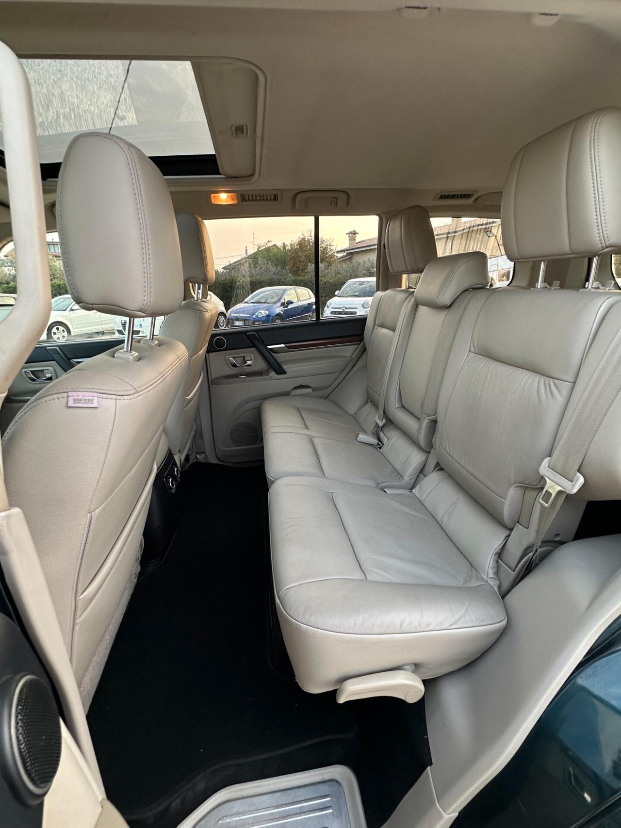 Mitsubishi Pajero 3.2 DI-D 16V aut. 5p. Instyle DPF