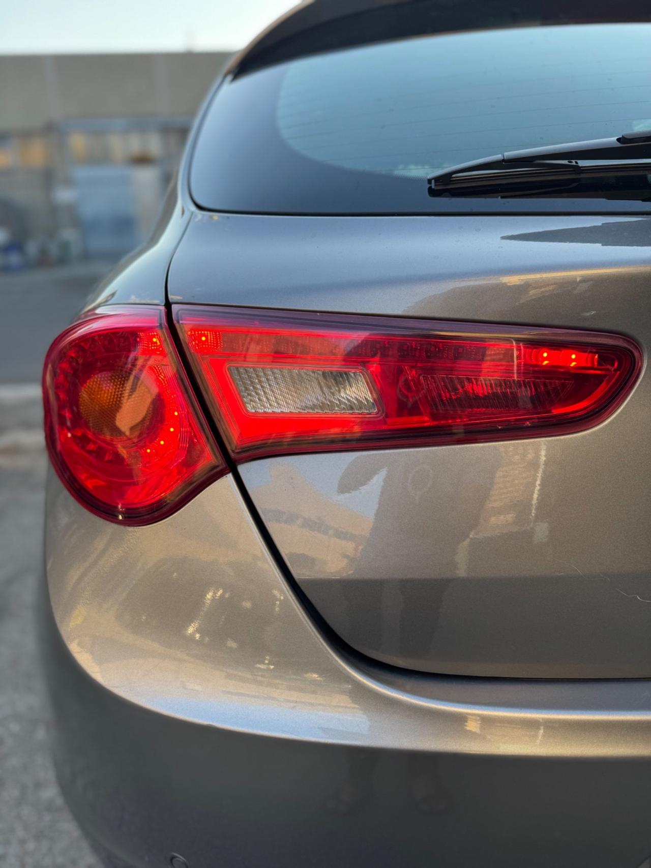 Alfa Romeo Giulietta 1.6 JTDm-2 105 CV Progression