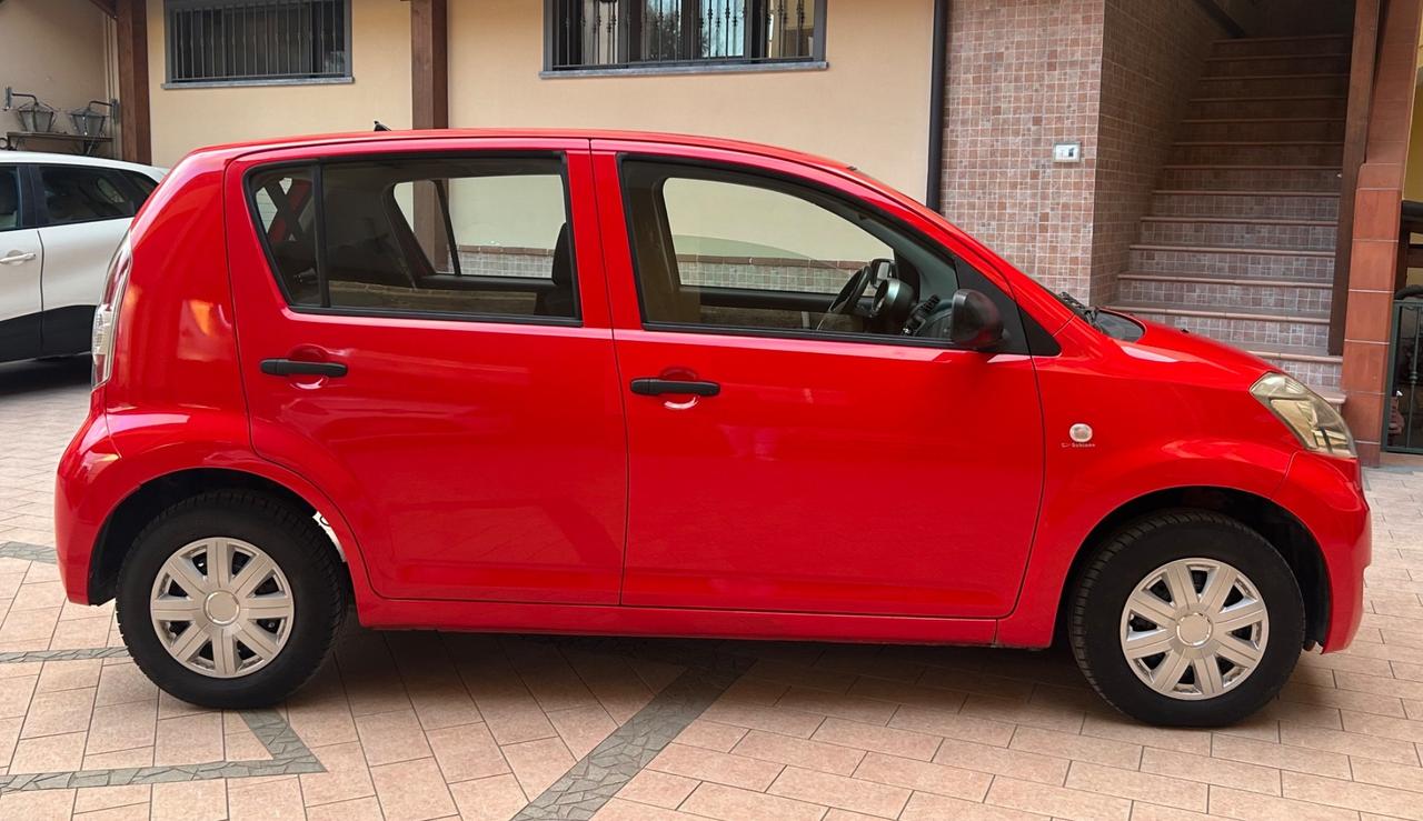 Daihatsu Sirion 1.0 Hiro - km 115.000