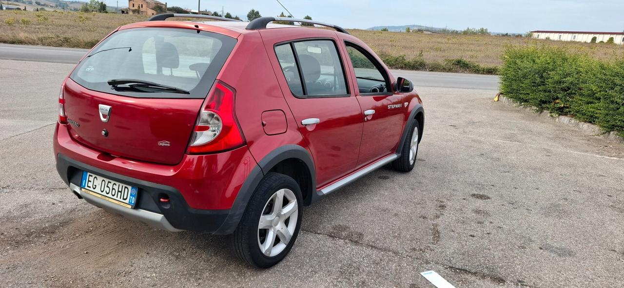 Dacia Sandero Stepway 1.6 8V GPL 85CV