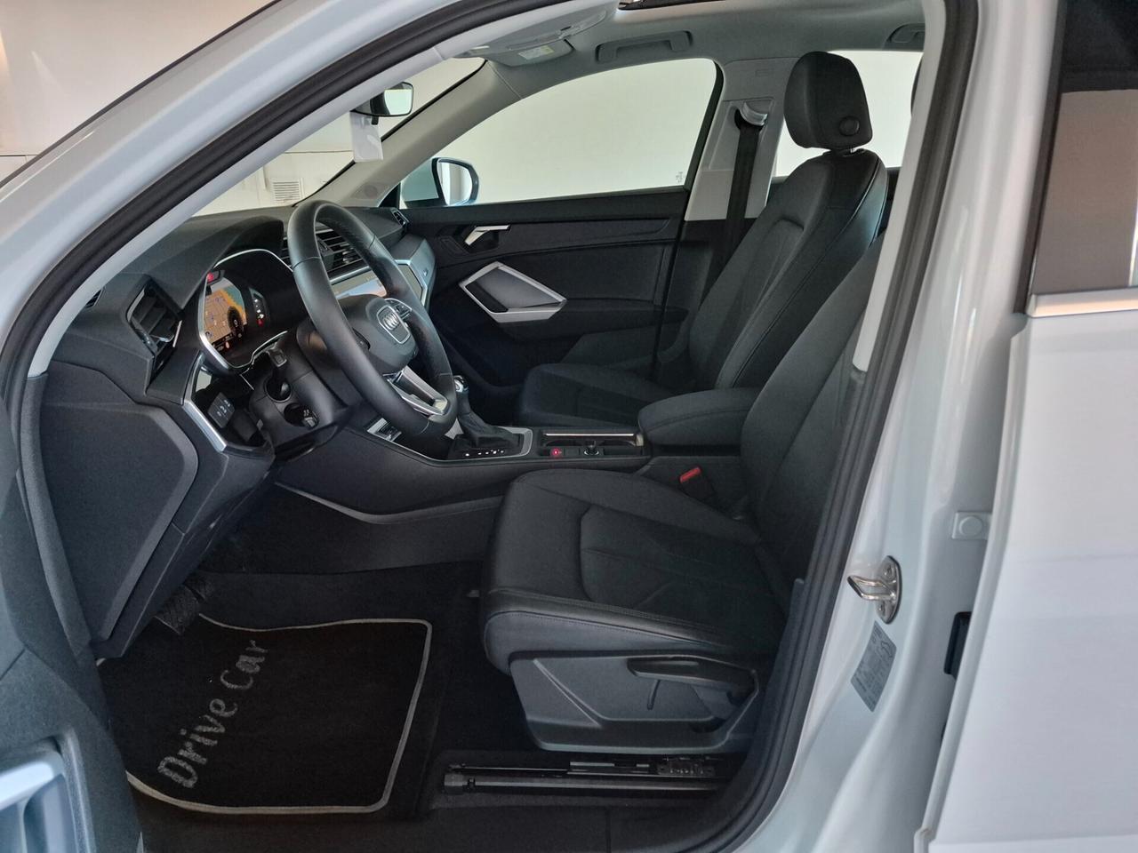 Audi Q3 SPORTBACK 35 1.5 TFSI S-TRONIC S LINE TETTO APRIBILE CERCHI 19" CARPLAY LED 360° PELLE NAVI