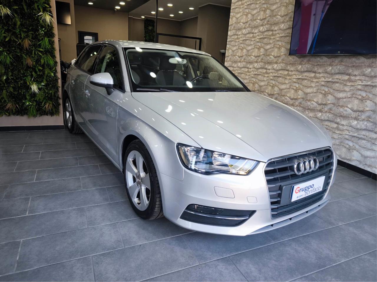 Audi A3 SPB 1.6 TDI Attraction