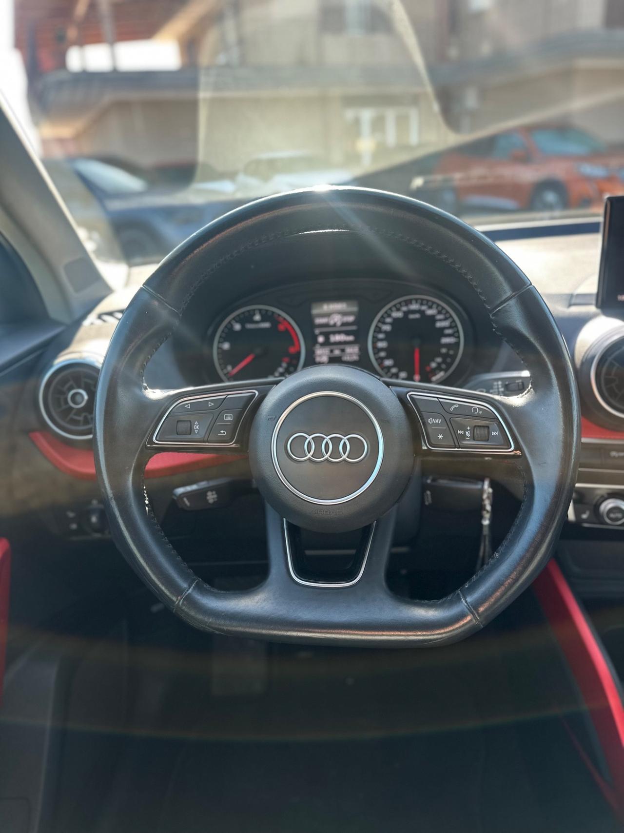 Audi Q2 30 TDI S line Edition